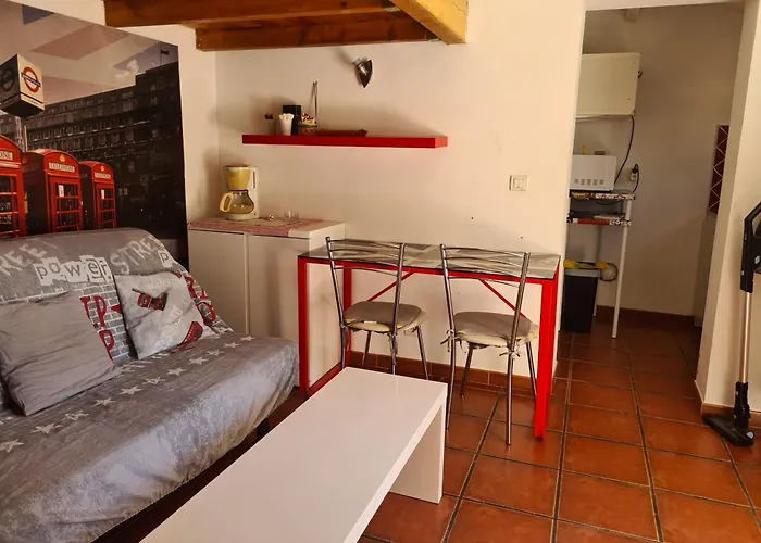 Studio Independant Aubagne Proche Aix Cassis La Ciotat Marseille